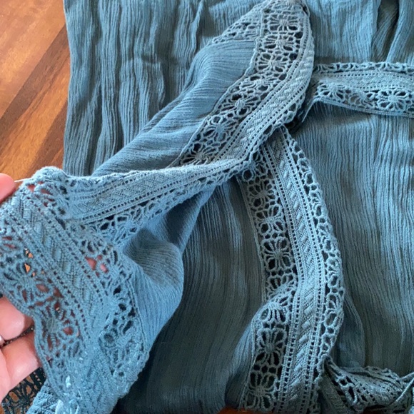 Romper - Picture 3 of 4